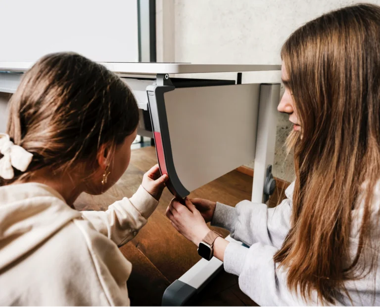 Biurko dla Dziecka: Jak Wybrać Najlepsze?